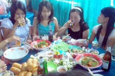 “Vỡ nợ” vì sinh nhật