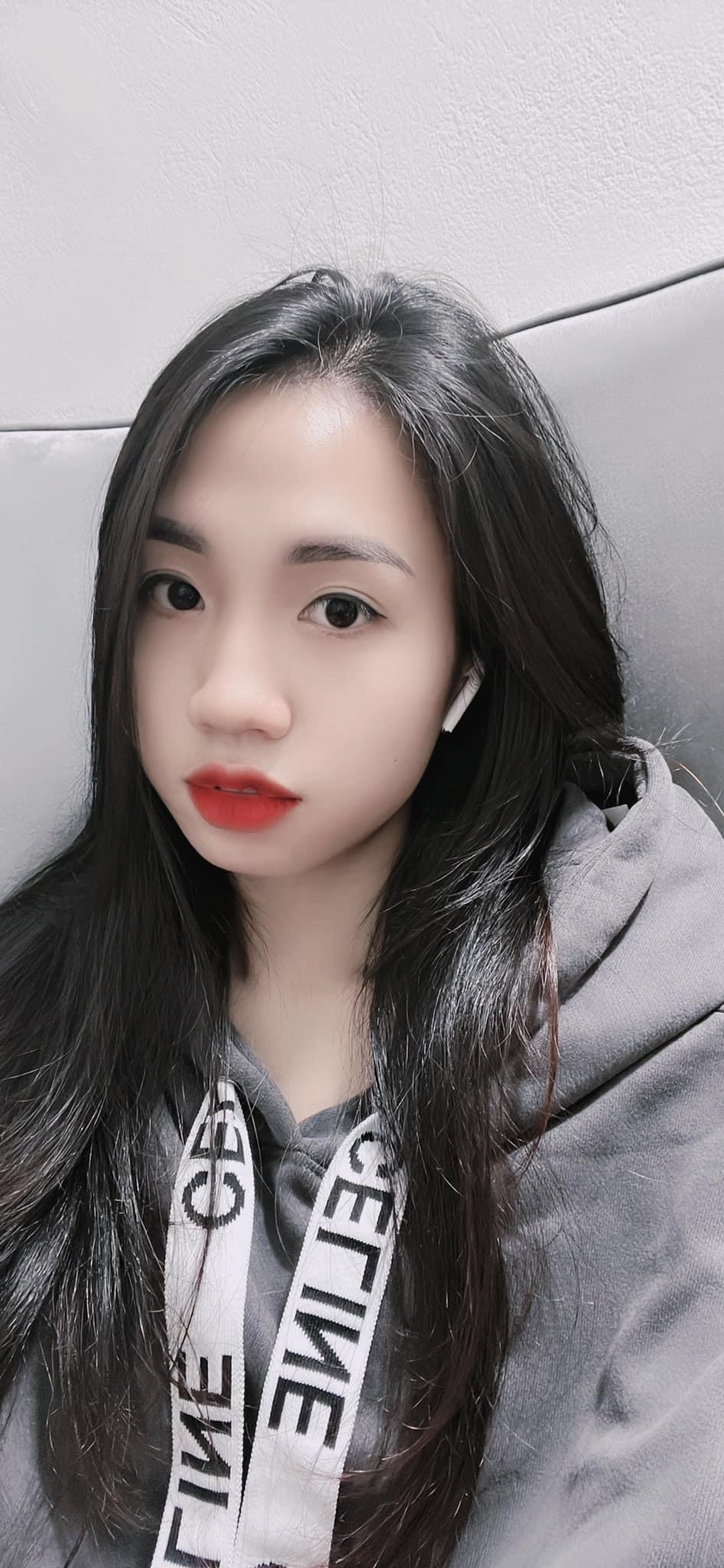 3 nàng hotgirl xinh đẹp, gợi cảm của đội tuyển bóng đá nữ Việt Nam - 2 3 nàng hotgirl xinh đẹp, gợi cảm của đội tuyển bóng đá nữ Việt Nam - 2