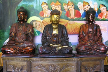 6 tượng Phật niên đại trăm năm "không cánh mà bay"