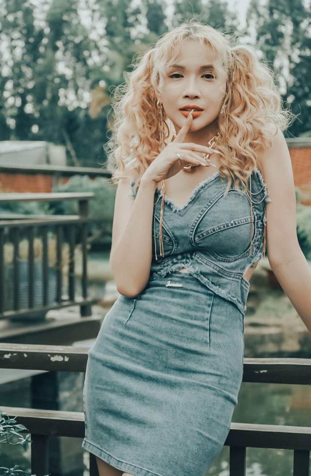 Khả Như bất ngờ rơi vào lưới tình của Quách Ngọc Tuyên - 1 Khả Như bất ngờ rơi vào lưới tình của Quách Ngọc Tuyên - 1