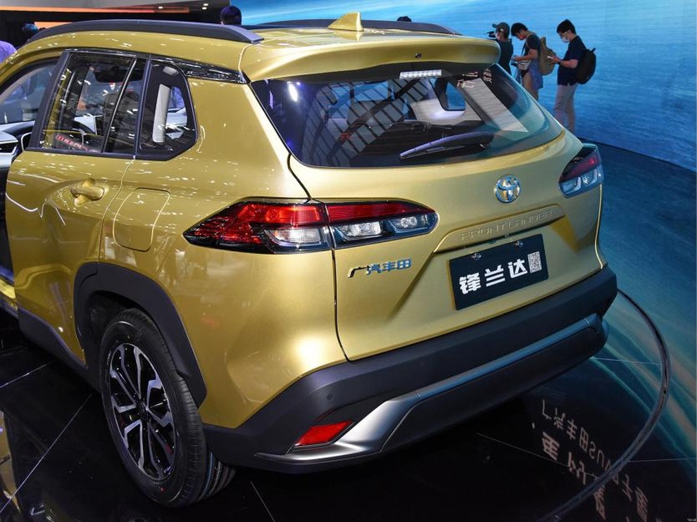 Chi tiết Toyota Frontlander 2022: Phiên bản song sinh của Corolla Cross - 6 Chi tiết Toyota Frontlander 2022: Phiên bản song sinh của Corolla Cross - 6