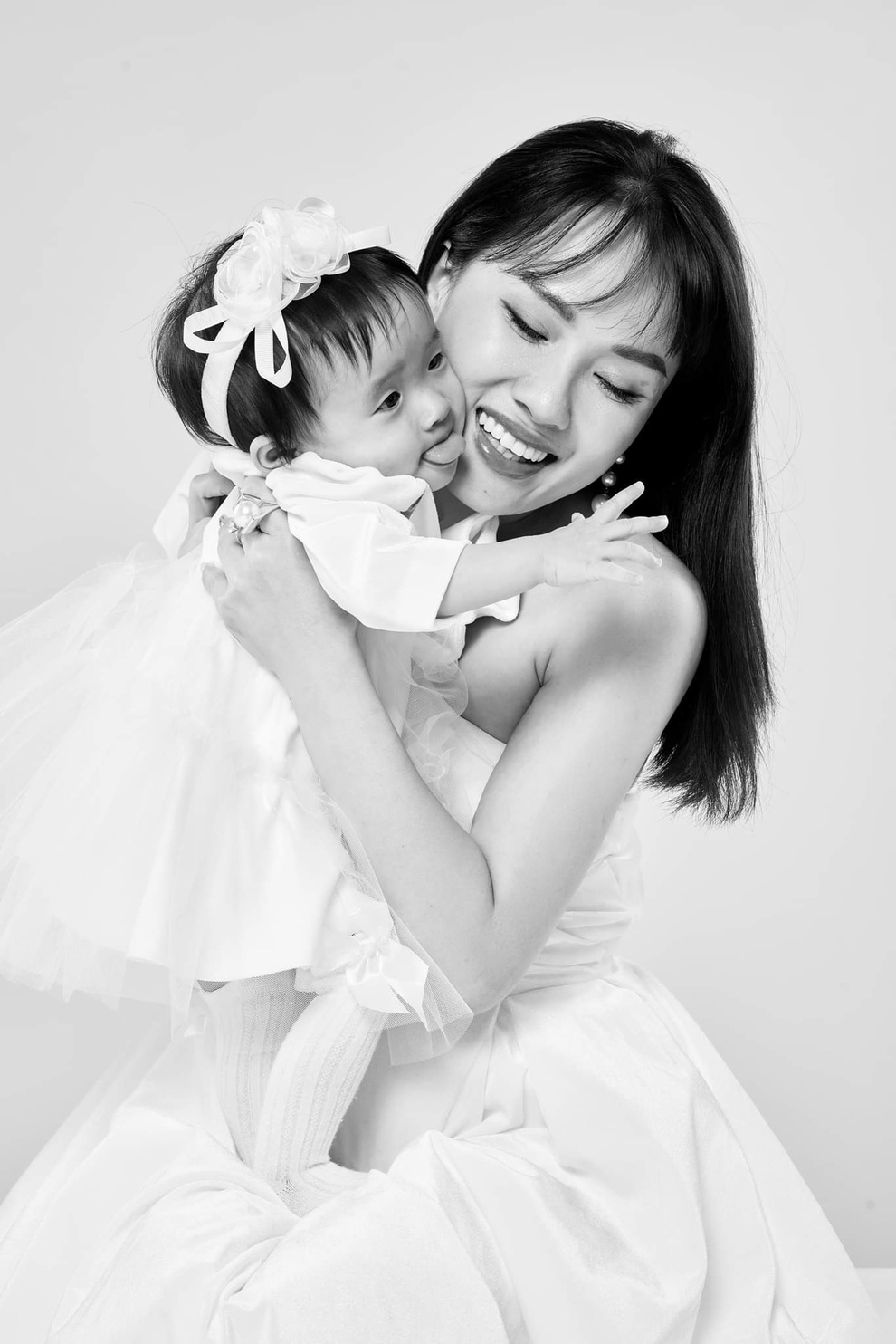 MC Thùy Dương trở lại với truyền hình sau nhiều năm vắng bóng - 4 MC Thùy Dương trở lại với truyền hình sau nhiều năm vắng bóng - 4