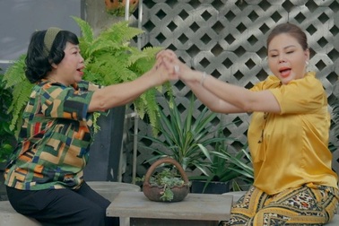 Lê Giang - Phi Phụng hào hứng khi trở thành "thông gia"