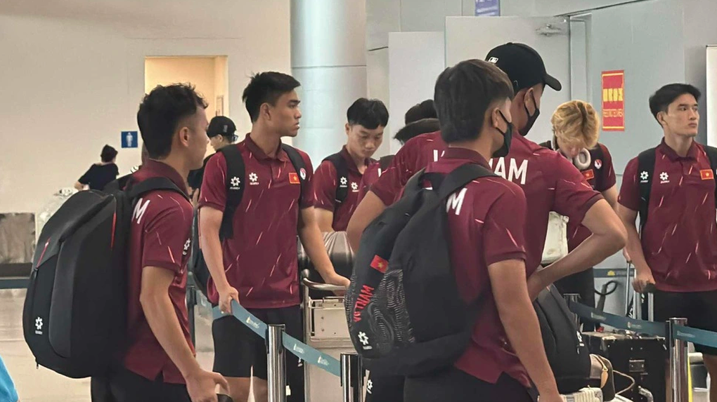 U23 Việt Nam lên đường dự giải Đông Nam Á, quyết tâm vô địch - 1 U23 Việt Nam lên đường dự giải Đông Nam Á, quyết tâm vô địch - 1