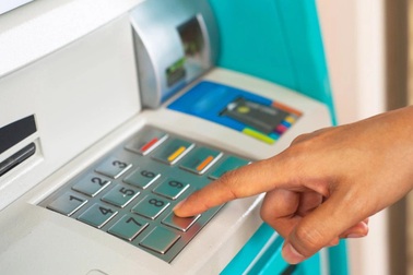 Lật tẩy 6 chiêu thức lừa đảo, chiếm đoạt tiền trong tài khoản ngân hàng