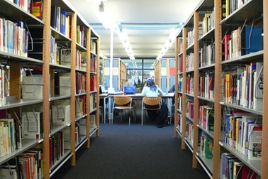 Bàn thêm về văn hoá đọc hiện nay