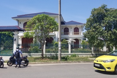 Kiến nghị kiểm điểm 8 tổ chức và 20 cá nhân liên quan đến việc giao “đất vàng” sai quy định