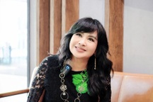 Diva Thanh Lam: "Tôi và chồng không kiểm soát nhau, đã tính đến đám cưới"