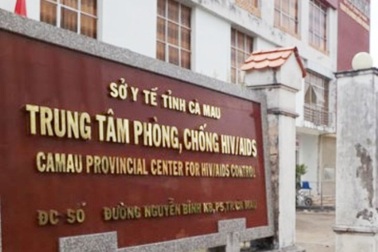 Trưởng phòng Tổ chức từ chối nhận quyết định kỷ luật