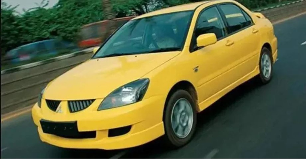 10 mẫu ô tô giá rẻ nhưng thất bại khi bán ra thị trường - 6 10 mẫu ô tô giá rẻ nhưng thất bại khi bán ra thị trường - 6