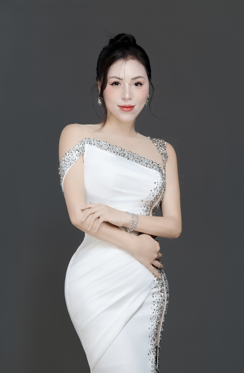 Á hậu Hương Kathy: Hôn nhân kết thúc không phải là thất bại - 1 Á hậu Hương Kathy: Hôn nhân kết thúc không phải là thất bại - 1