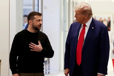 Ukraine đối mặt với năm 2025 đầy khó khăn khi ông Trump nhậm chức?