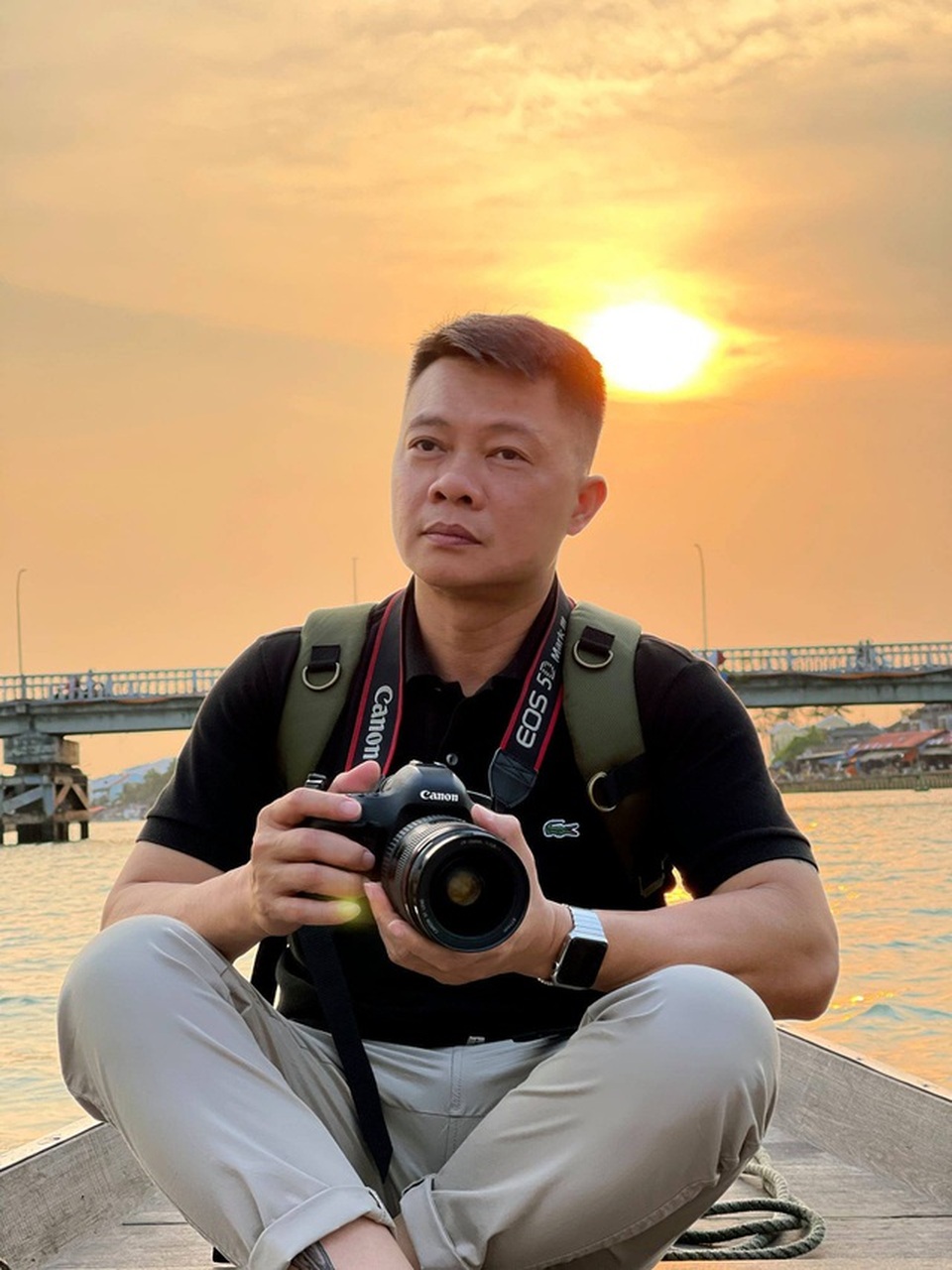 MC Quang Minh: Tôi chăm 3 con trai ở Hà Nội, vợ lo cậu cả ở Đà Nẵng! - 7 MC Quang Minh: Tôi chăm 3 con trai ở Hà Nội, vợ lo cậu cả ở Đà Nẵng! - 7