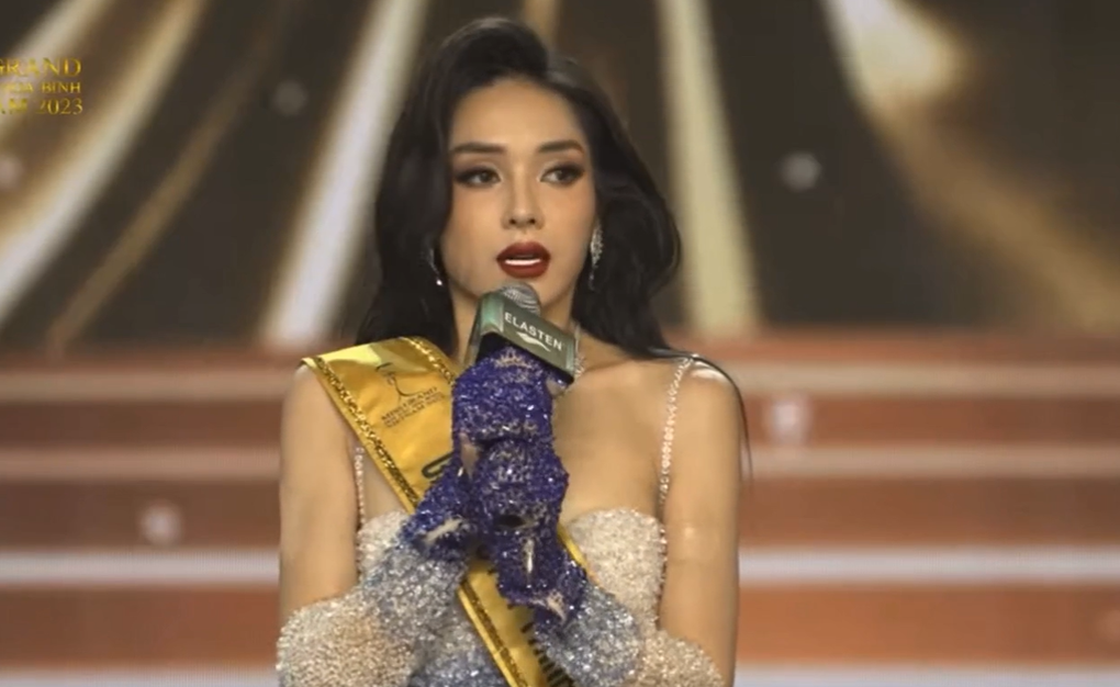 Màn ứng xử cái khó ló cái khôn của Á hậu Miss Grand Vietnam gây tranh cãi - 1 Màn ứng xử cái khó ló cái khôn của Á hậu Miss Grand Vietnam gây tranh cãi - 1