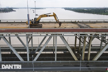Sửa cầu Thăng Long quy mô lớn nhất từ trước tới nay, kỹ hơn cả xây mới