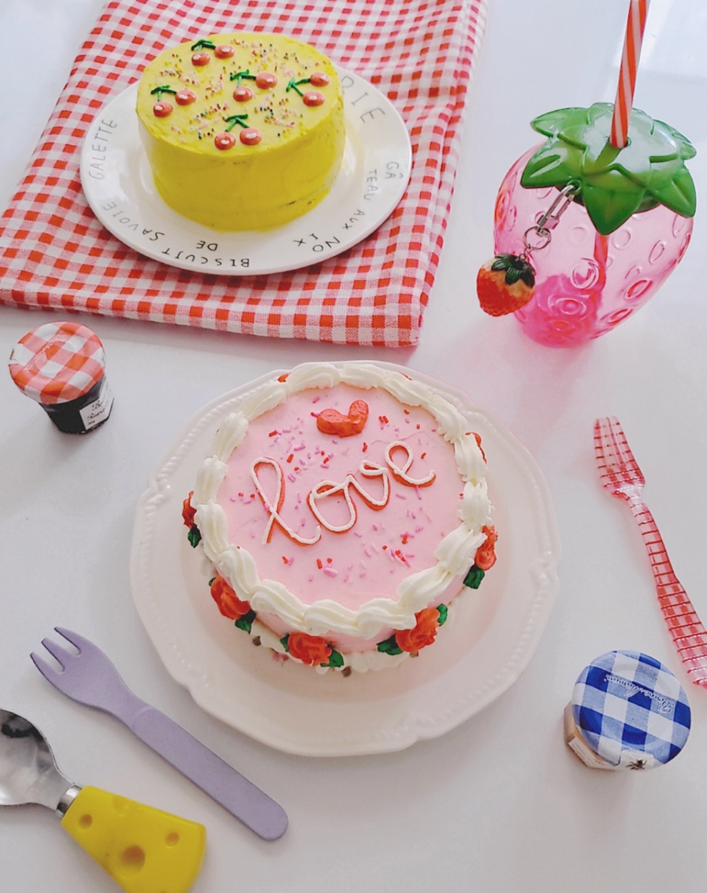 Mẹ đảm Sài Gòn làm loạt món bánh đẹp không nỡ ăn, cùng con vui qua mùa dịch - 9 Mẹ đảm Sài Gòn làm loạt món bánh đẹp không nỡ ăn, cùng con vui qua mùa dịch - 9