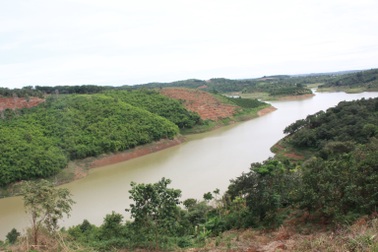 Khởi tố 5 người không có đất vẫn nhận tiền đền bù