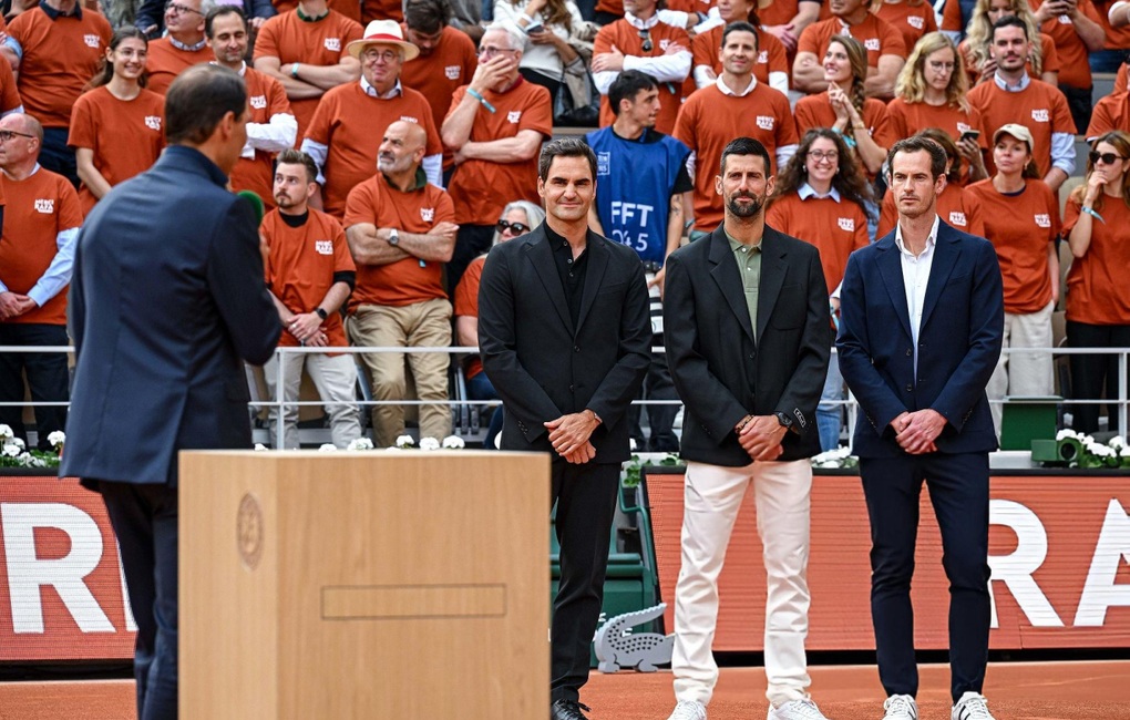 Big Four bất ngờ hội tụ trong ngày tri ân Rafael Nadal - 3 Big Four bất ngờ hội tụ trong ngày tri ân Rafael Nadal - 3