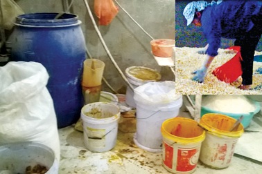 Hãi hùng bim bim bán cổng trường