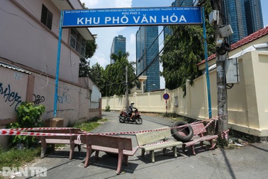 Vì sao TPHCM mất nhiều thời gian dập dịch?