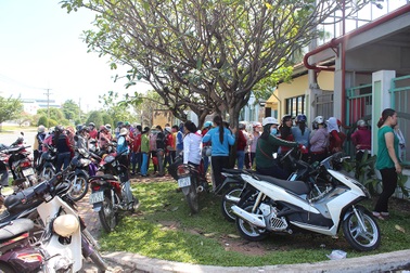 Vụ gần 1.900 công nhân bị thôi việc: Công nhân gửi đơn cầu cứu Sở Lao động