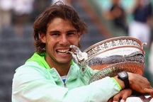Nadal lần thứ 5 vô địch Roland Garros