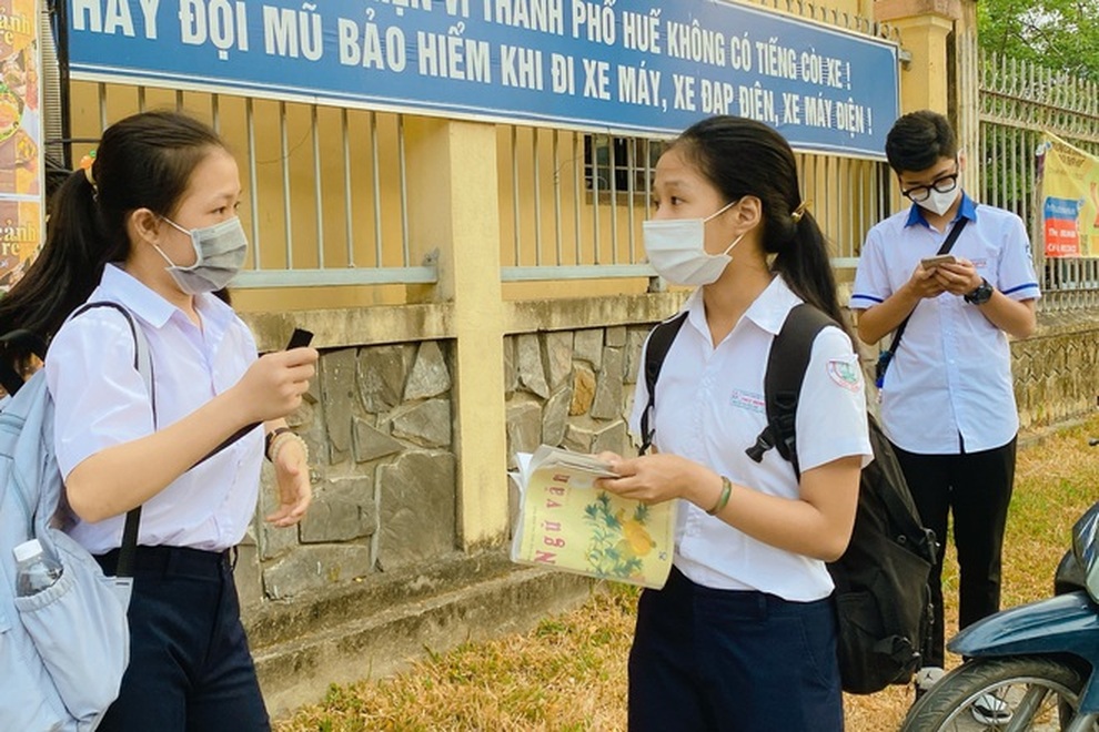 Công bố điểm chuẩn vào lớp 10 các trường tại TP Huế - 1 Công bố điểm chuẩn vào lớp 10 các trường tại TP Huế - 1