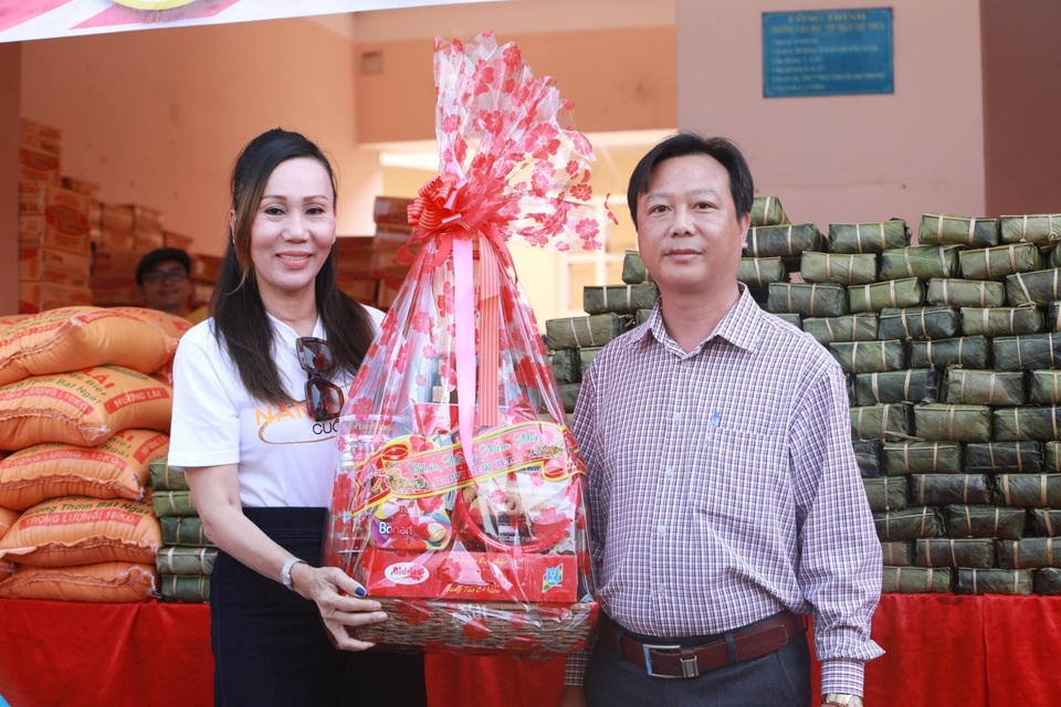 Nhãn hiệu AKINO - Công ty CP Phúc Ngọc Anh vinh dự đạt top 50 Nhãn hiệu hàng đầu Việt Nam 2019 - 3 Nhãn hiệu AKINO - Công ty CP Phúc Ngọc Anh vinh dự đạt top 50 Nhãn hiệu hàng đầu Việt Nam 2019 - 3