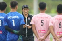 Vòng loại World Cup bị hoãn, đội tuyển Thái Lan hủy tập trung