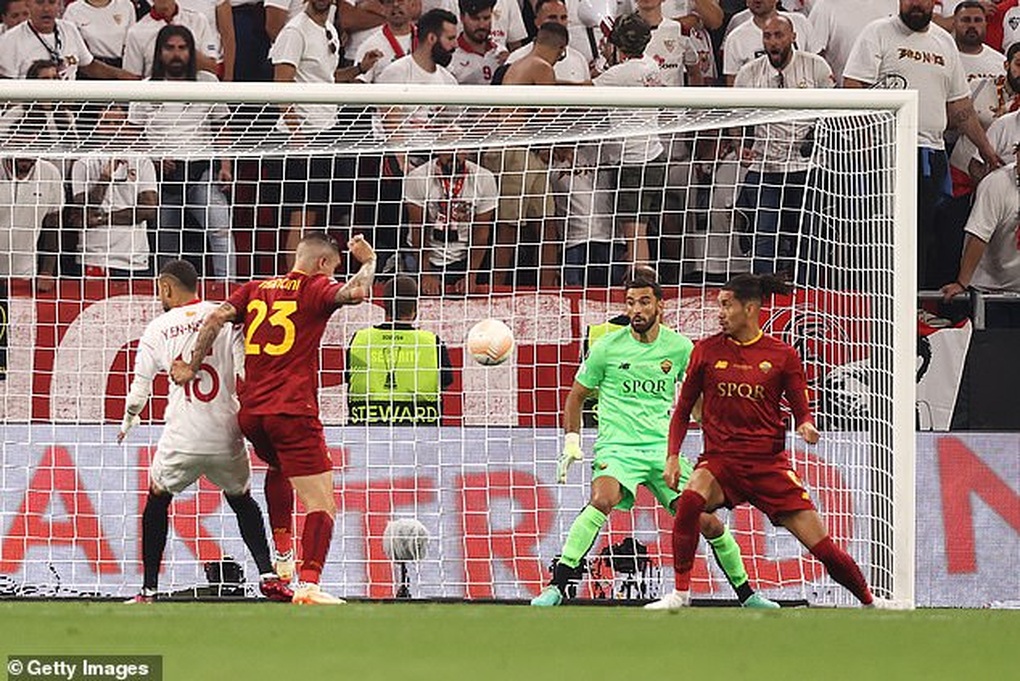 Thắng AS Roma trên loạt luân lưu, Sevilla lần thứ 7 vô địch Europa League - 5 Thắng AS Roma trên loạt luân lưu, Sevilla lần thứ 7 vô địch Europa League - 5