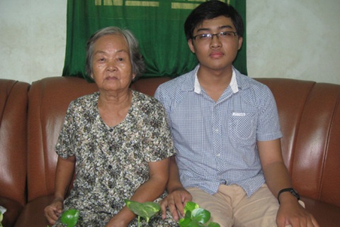 Gặp thủ khoa tốt nghiệp người dân tộc Khmer