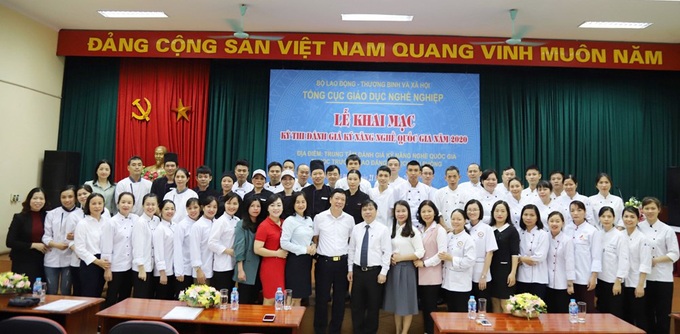 50 thí sinh tham dự kỳ thi đánh giá kỹ năng nghề quốc gia nghề Kỹ thuật chế biến món ăn - Ảnh 2.