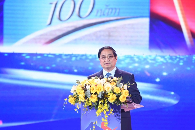 Thủ tướng: "Báo chí thổi bùng khát vọng về một Việt Nam hùng cường"