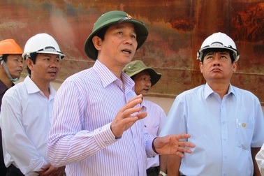 Tàu cá vỏ thép nằm bờ: Công ty Nam Triệu đang “xin chủ trương” đền bù