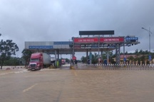 Tạm dừng thu phí quốc lộ 1 đoạn qua Quảng Trị