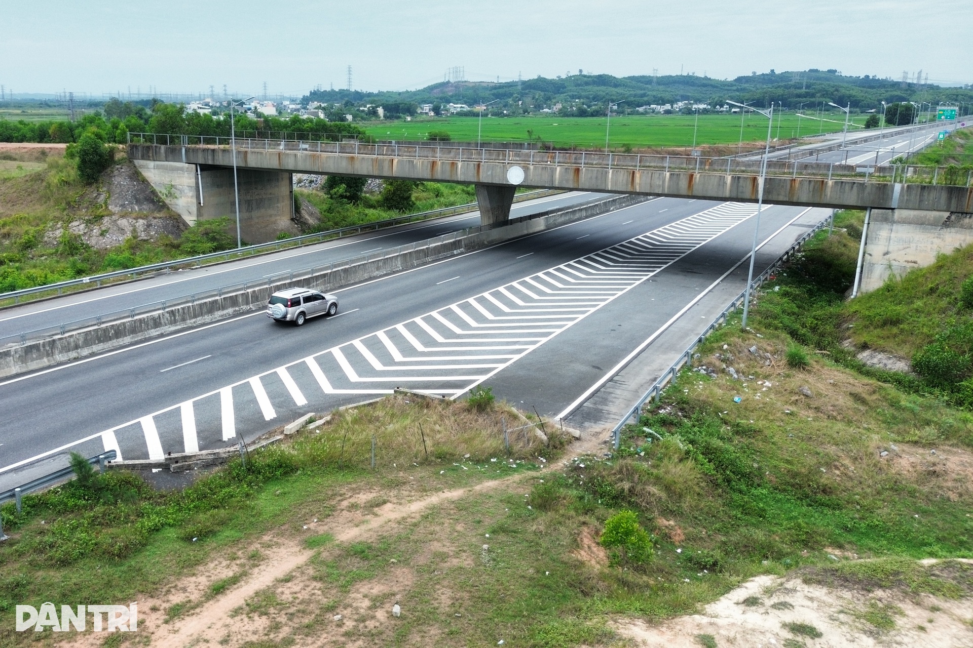 Nút giao Trì Bình cao tốc Đà Nẵng - Quảng Ngãi thi công dở dang suốt 6 năm - 8 Nút giao Trì Bình cao tốc Đà Nẵng - Quảng Ngãi thi công dở dang suốt 6 năm - 8