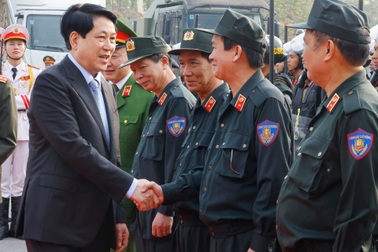 Chủ tịch nước Lương Cường thăm, chúc Tết Bộ tư lệnh Cảnh sát cơ động