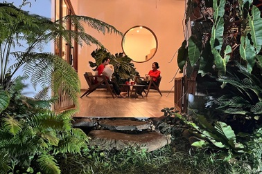 Rời TPHCM lên cao nguyên ở, kỹ sư IT tự làm nhà, "nuôi" trợ lý ảo giúp việc