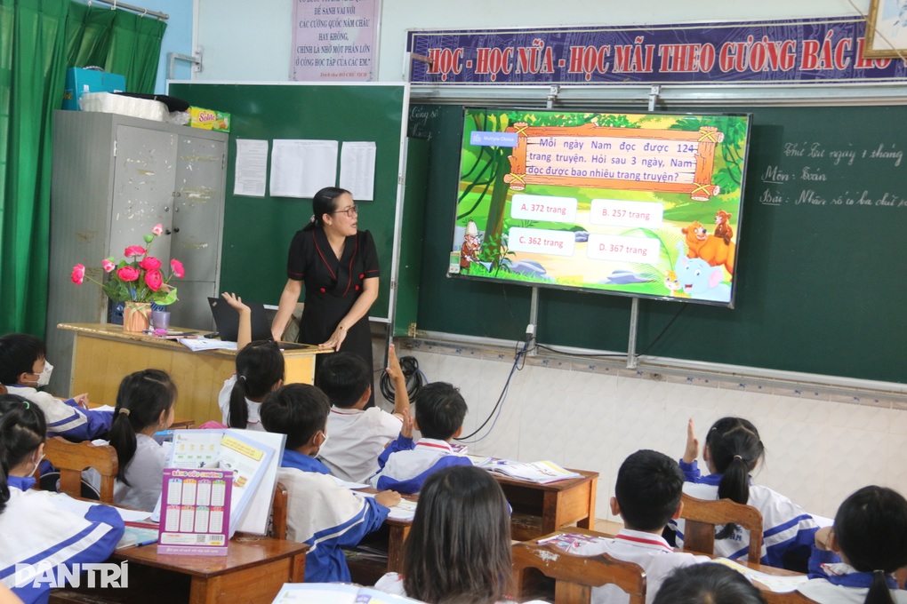 Đắk Nông: Nhiều trường học trắng môn tin học - 3 Đắk Nông: Nhiều trường học trắng môn tin học - 3