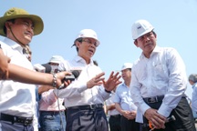 Bí thư TPHCM thúc giục tiến độ hầm chui Nguyễn Văn Linh và cầu Nguyễn Khoái