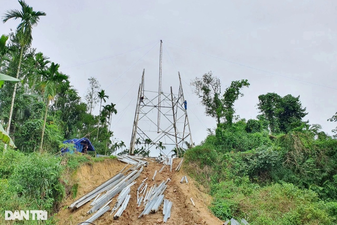 Nút thắt mặt bằng khiến đường dây 500kV mạch 3 chậm tiến độ - 3 Nút thắt mặt bằng khiến đường dây 500kV mạch 3 chậm tiến độ - 3