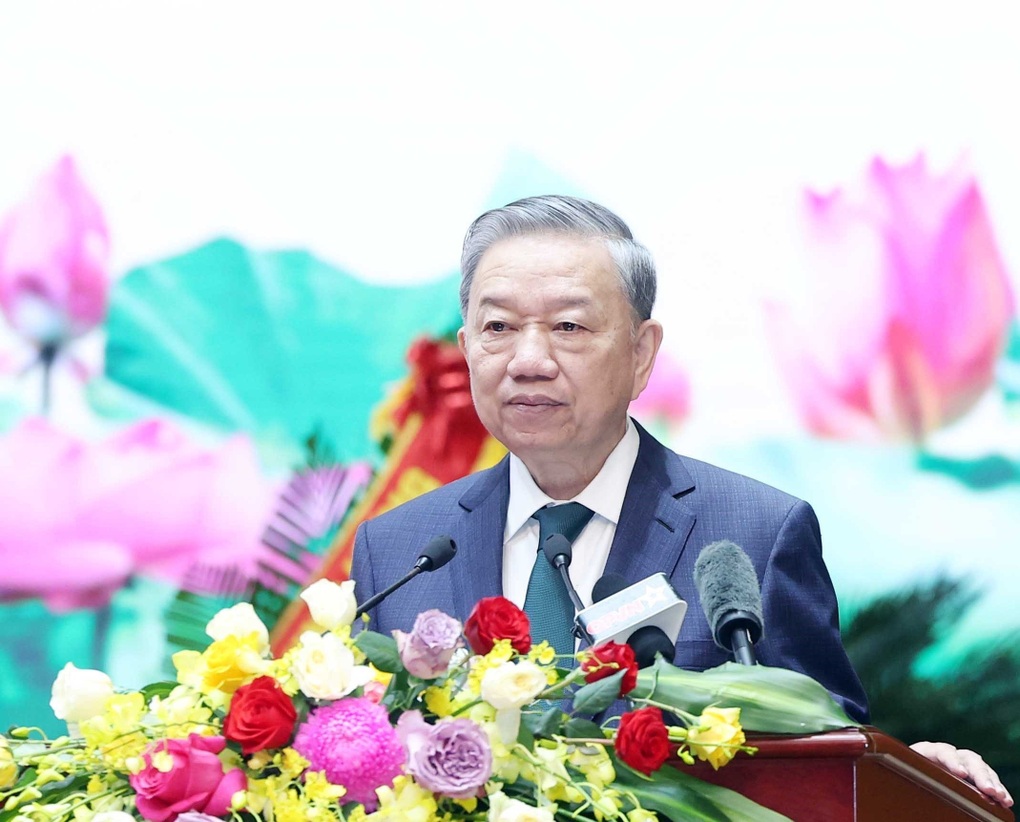 Tổng Bí thư Tô Lâm: Xây dựng Quân đội tinh, gọn, mạnh, tiến lên hiện đại - 1 Tổng Bí thư Tô Lâm: Xây dựng Quân đội tinh, gọn, mạnh, tiến lên hiện đại - 1