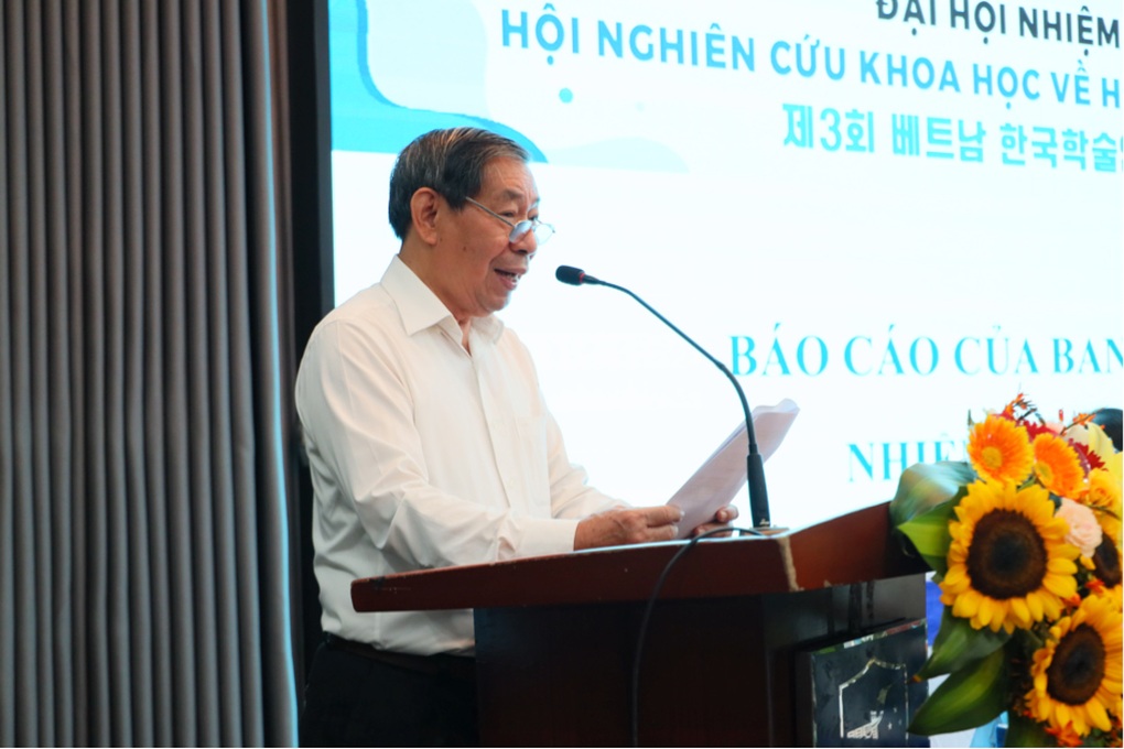 Hội Nghiên cứu khoa học về Hàn Quốc của Việt Nam có tân Chủ tịch - 6 Hội Nghiên cứu khoa học về Hàn Quốc của Việt Nam có tân Chủ tịch - 6