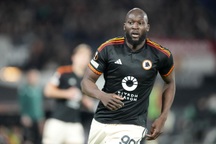 Lukaku giúp AS Roma có lợi thế, AC Milan rộng cửa đi tiếp ở Europa League