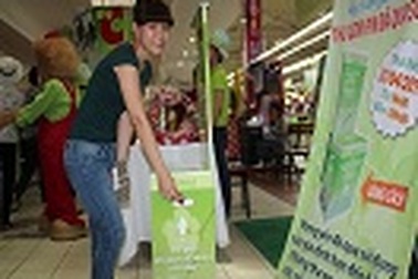 Nhộn nhịp ngày hội thu gom Pin đã qua sử dụng lần 3 tại BigC