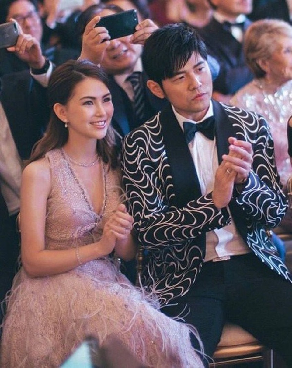Châu Kiệt Luân khoe ảnh cha nào con nấy, thừa nhận lép vế so với vợ - 1 Châu Kiệt Luân khoe ảnh cha nào con nấy, thừa nhận lép vế so với vợ - 1