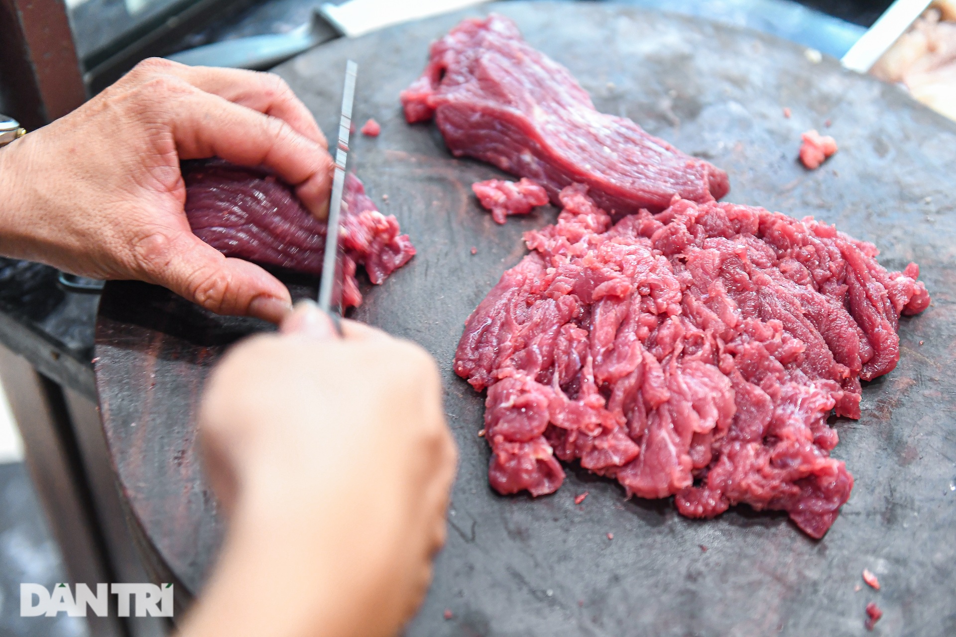 Quán phở bao cấp ở Hà Nội, tặng kèm cơm nguội khiến khách nhớ tuổi thơ - 9 Quán phở bao cấp ở Hà Nội, tặng kèm cơm nguội khiến khách nhớ tuổi thơ - 9