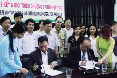 ĐH Đà Nẵng ký kết hợp tác với Hội Động vật học Frankfurt 