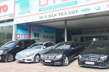 Ôtô cũ "đại hạ giá" nhưng vẫn ế ẩm