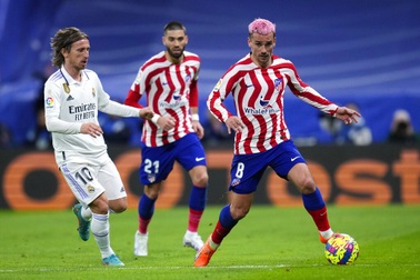 Real Madrid may mắn giành một điểm trước Atletico